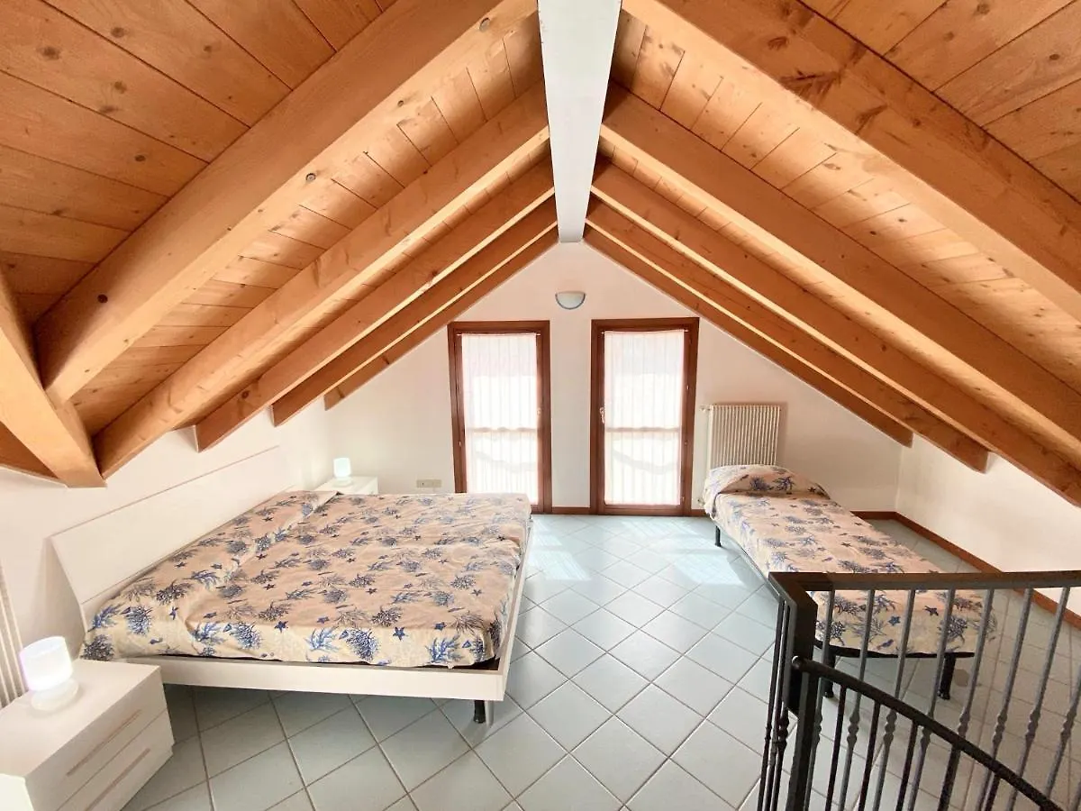 Villa Santin Carraro Immobiliare - Family Apartments Lido di Jesolo 0*,