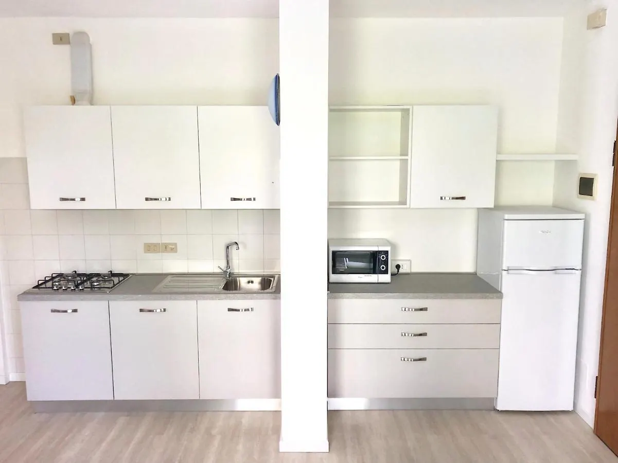 Villa Santin Carraro Immobiliare - Family Apartments Lido di Jesolo 0*,  Italië
